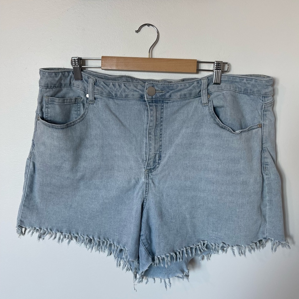 Arula Plus Size Denim Shorts